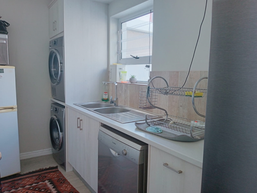 To Let 2 Bedroom Property for Rent in Onrus Western Cape